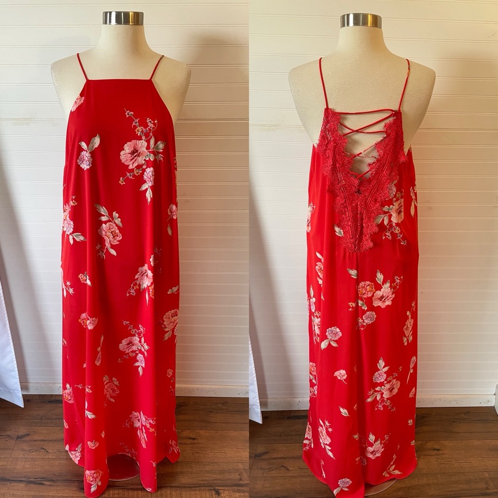 Sugarlips Danyon Criscross Lace Up Floral Red Maxi Dress NWT Size Large Boho